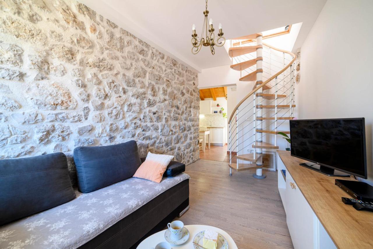 Apartments Festum Šibenik Exterior foto